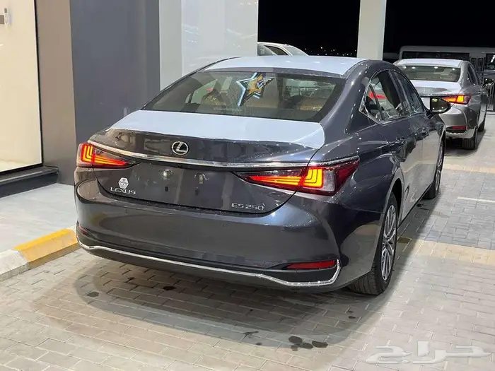 لكزس ES 250 AA ستاندر 2025 سعودي 10