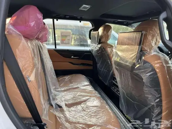 لكزس LX 600 BB فل كامل 2025 سعودي بطاقة جمركية 6