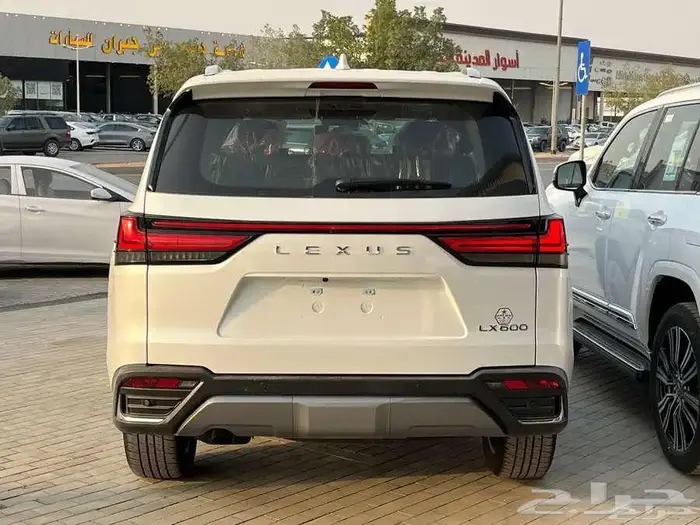 لكزس LX 600 BB فل كامل 2025 سعودي بطاقة جمركية 10