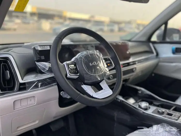 كيا سورنتو GL هايبرد 2025 8