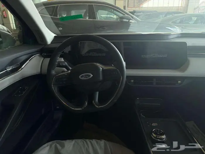 فورد تورس ترند 2026 كاش وتقسيط 8