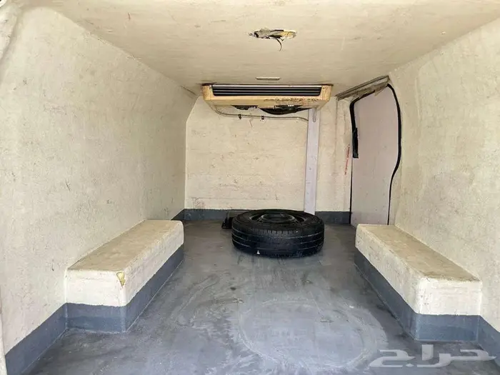 تويوتا هايس باص ثلاجة موديل 2020 10