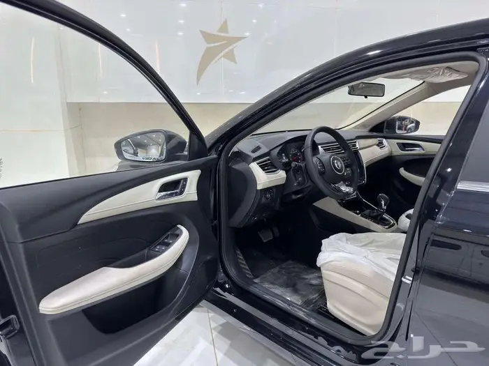 ام جي 5 MG ستاندرد موديل 2025 كاش و تقسيط 10