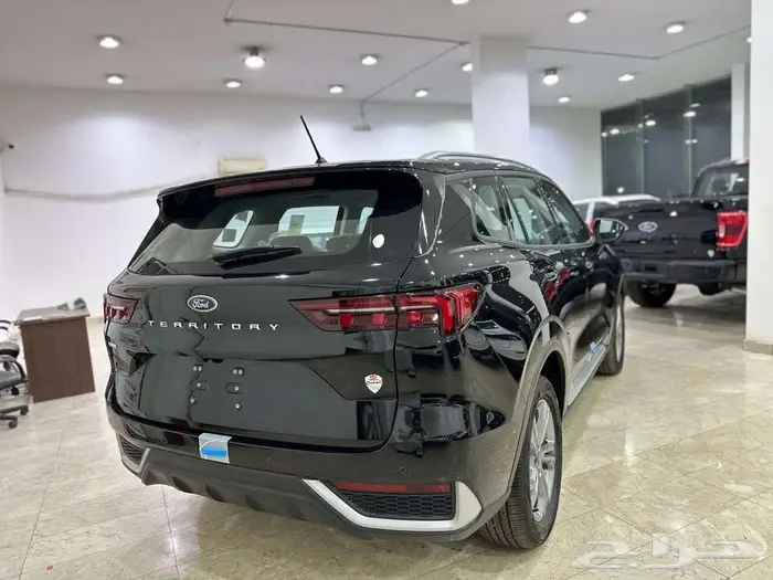 فورد تيرتورى امبيانتي 2025 -أسود- FORD TERRITORY AMBIENTE 4