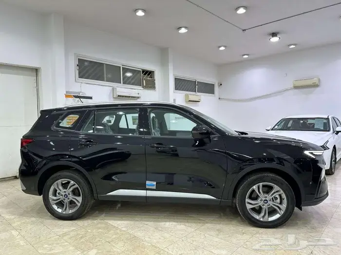 فورد تيرتورى امبيانتي 2025 -أسود- FORD TERRITORY AMBIENTE 3