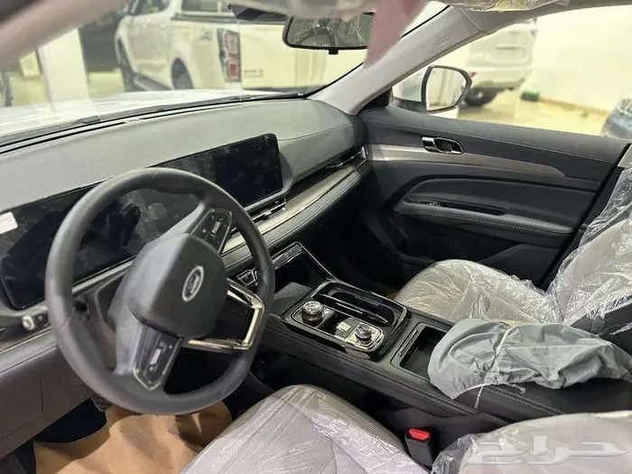 فورد تيرتورى امبيانتي 2025 -أبيض- FORD TERRITORY AMBIENTE 6