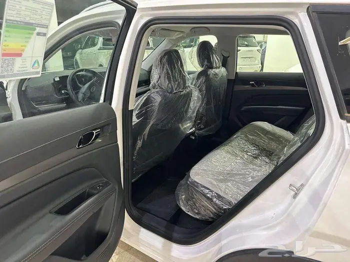 فورد تيرتورى امبيانتي 2025 -أبيض- FORD TERRITORY AMBIENTE 9