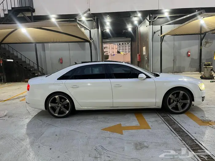 اودي a8 26
