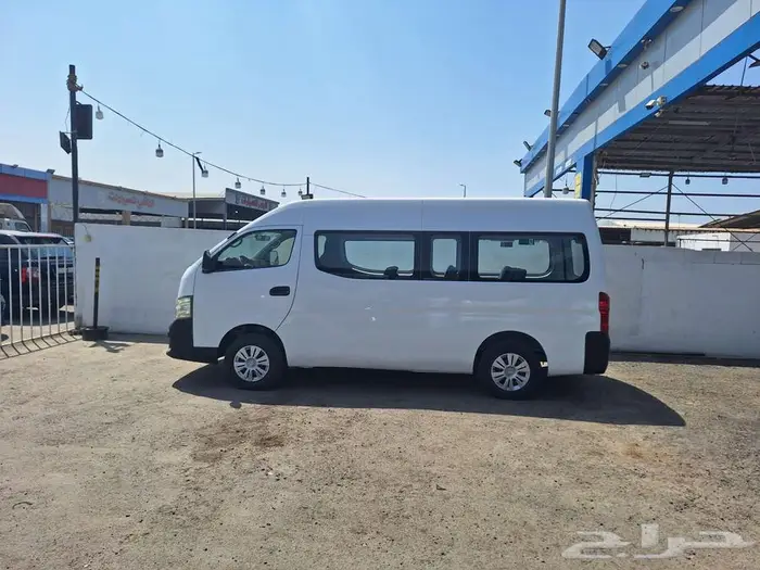 نيسان اورفان ركاب 2019 ديزل سقف مرتفع 1