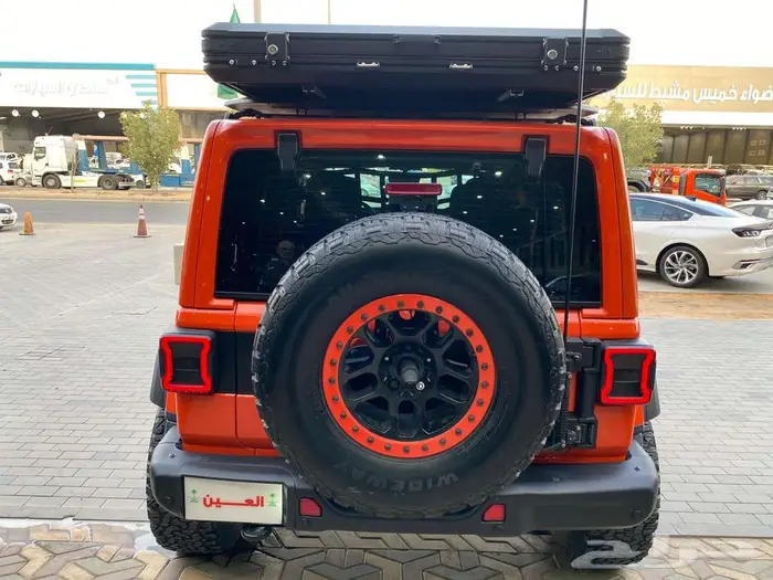 جيب رانجلر موديل 2018 عداد 194 الف كم 6