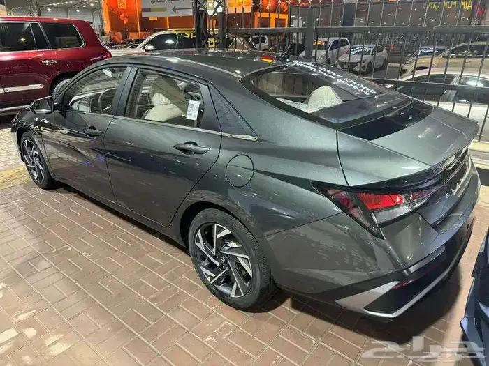 هيونداي النترا 2024 GLX Comfort 7