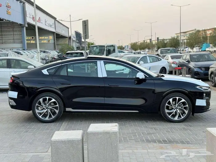 فورد تورس تيتانيوم 2026 اقساط وكاش 10