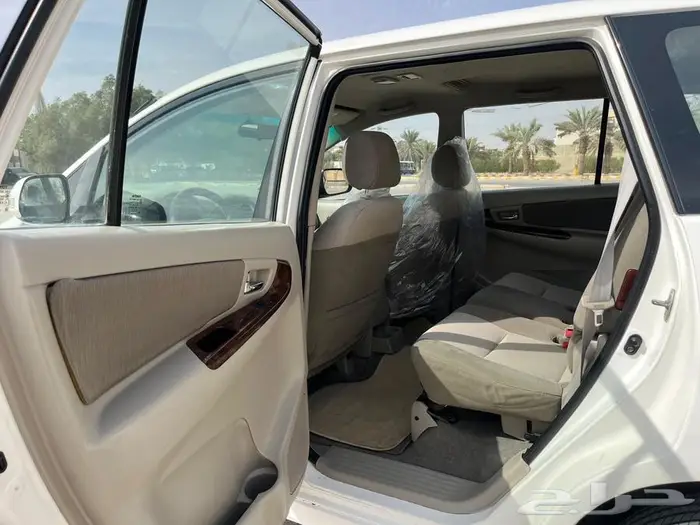 للبيع انوفا 2012 نظيفة 7