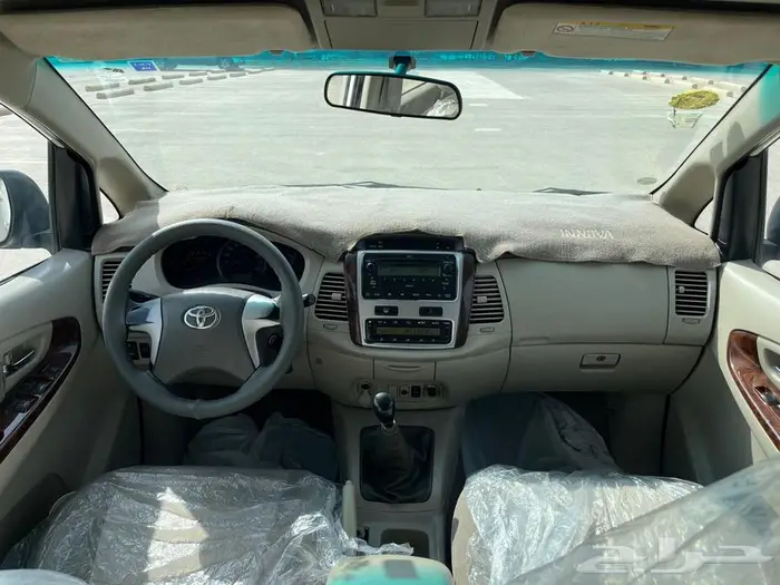 للبيع انوفا 2012 نظيفة 6