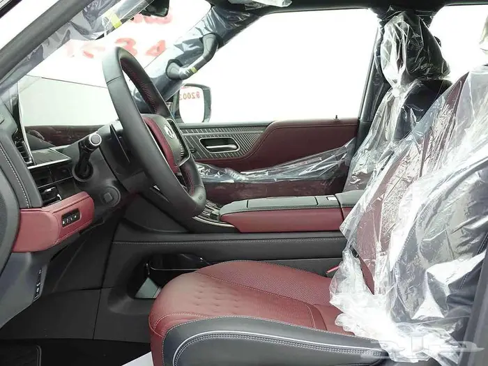 انفنيتي QX80 اوتو جراف 2025 42