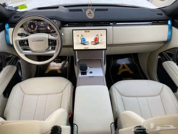 رينج روفر HSE 2025 اعلى فئة 8 سلندر صيانة مجانية 60 الف 8