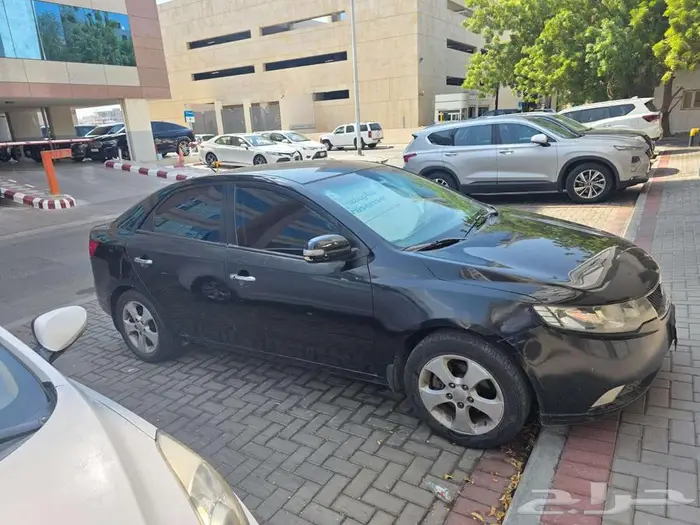 كيا سيراتو 2010 ممتازه للبيع 3