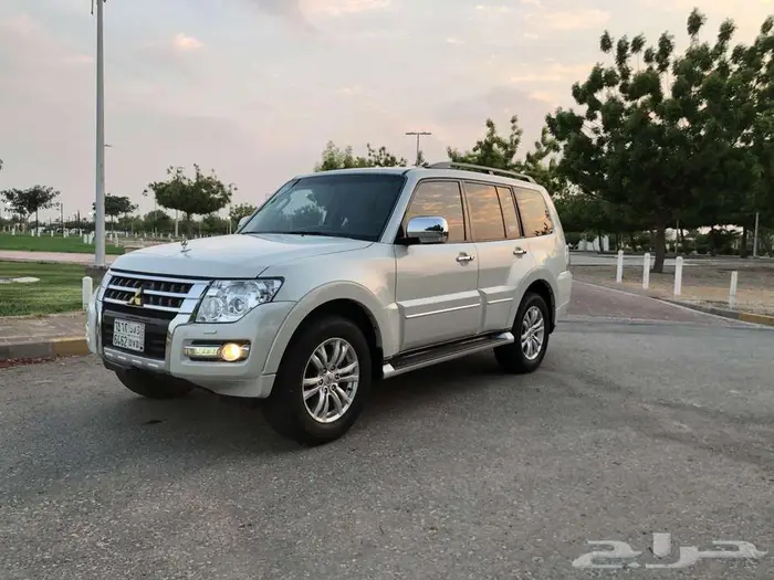 ميتسوبيشي باجيرو 2022 فل سعودي ممشي قليل مخزن 25 ألف 2