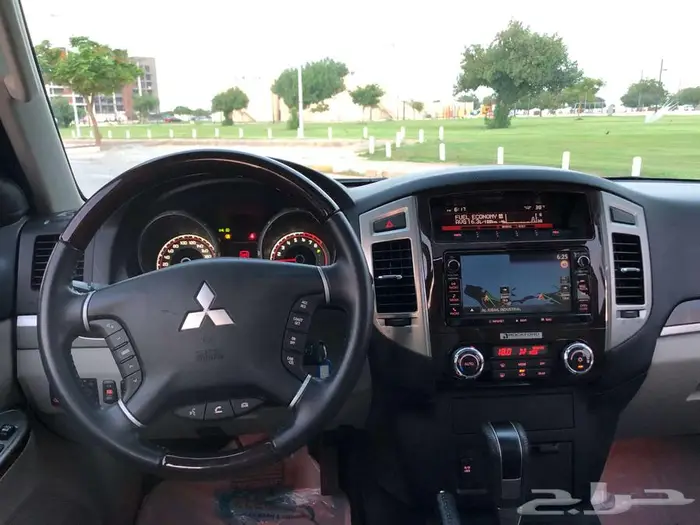 ميتسوبيشي باجيرو 2022 فل سعودي ممشي قليل مخزن 25 ألف 28