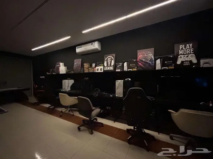 للبيع محل قيمنق بجميع ملحقاته 1