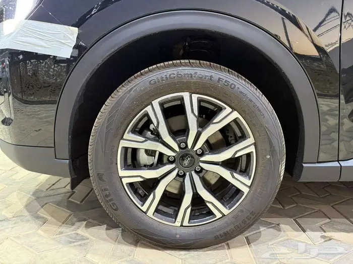 فورد تيريتوري 1.8 امبينتي 2026 الشكل الجديد 10