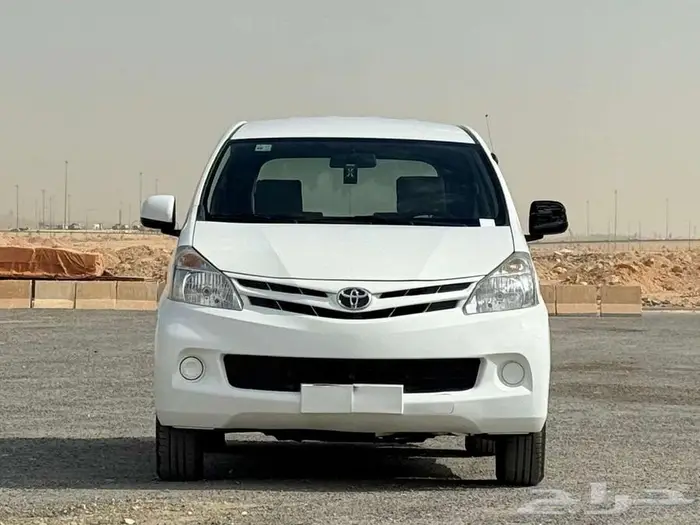 تويوتا افانزا 2015 0