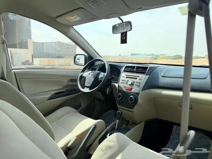 تويوتا افانزا 2015 12