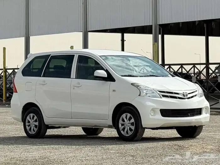 تويوتا افانزا 2015 7