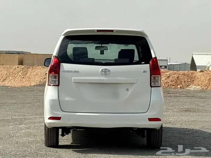 تويوتا افانزا 2015 8