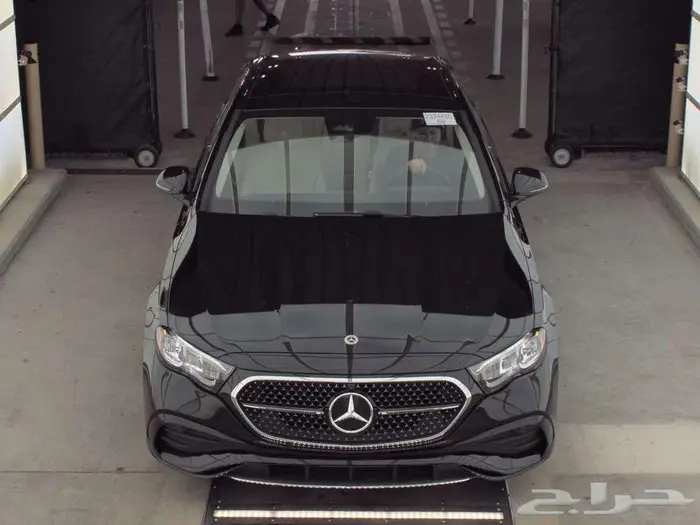 Mercedes E350 2025 ممشى 19000 كيلو - 256000 ريال للاستيراد 2