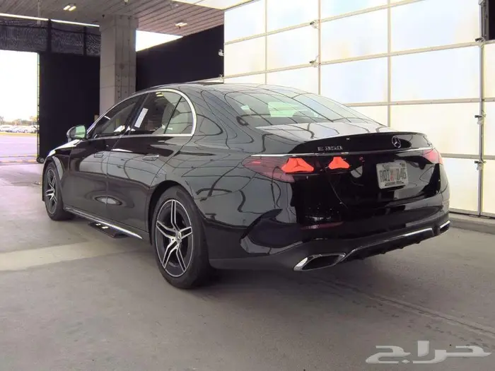 Mercedes E350 2025 ممشى 19000 كيلو - 256000 ريال للاستيراد 4
