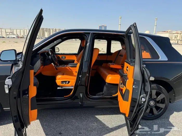 رولز رويس كولينان 2020 11