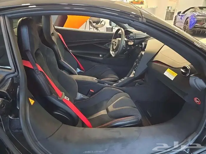 2026 McLaren 750S Spider Convertible 7