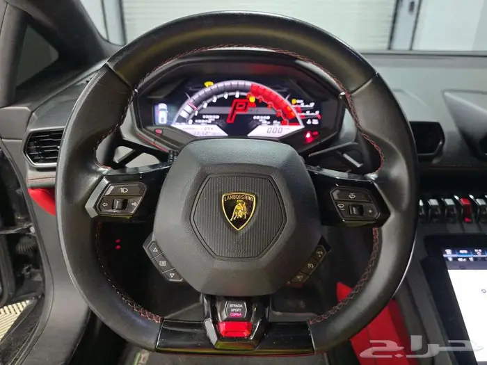 2021 Lamborghini Huracan EVO RWD Coupe 8