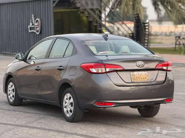 يارس 2022 العداد 192 ألف بحاله ممتازه 3