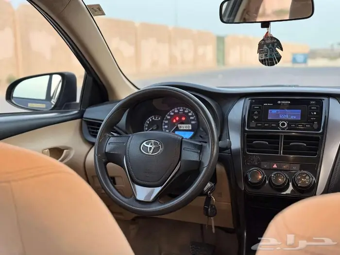 يارس 2022 العداد 192 ألف بحاله ممتازه 9