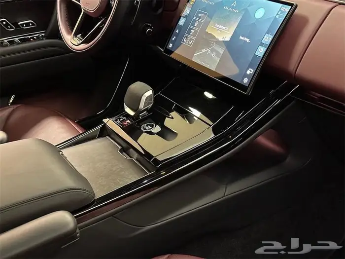 رنج روفر سبورت دايناميك 2024 بسعر مميز 12