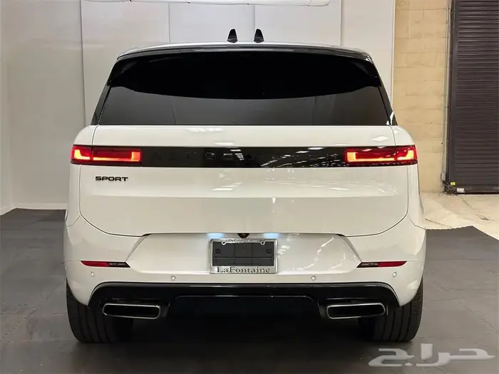 رنج روفر سبورت دايناميك 2024 بسعر مميز 6