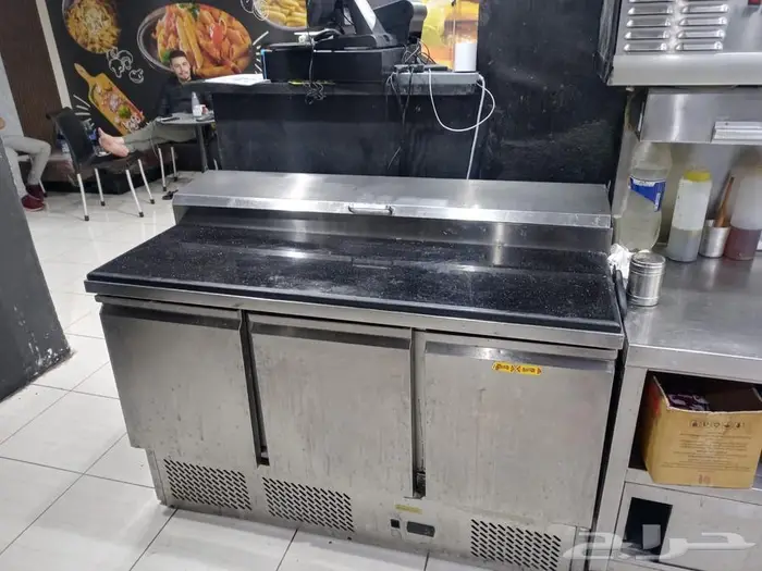 اغراض مطعم 4