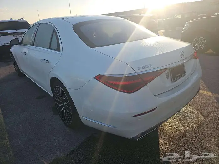 مرسيدس S580 موديل 2021 فل كامل نظيفة جدا للاستيراد 2