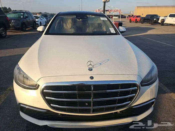 مرسيدس S580 موديل 2021 فل كامل نظيفة جدا للاستيراد 3
