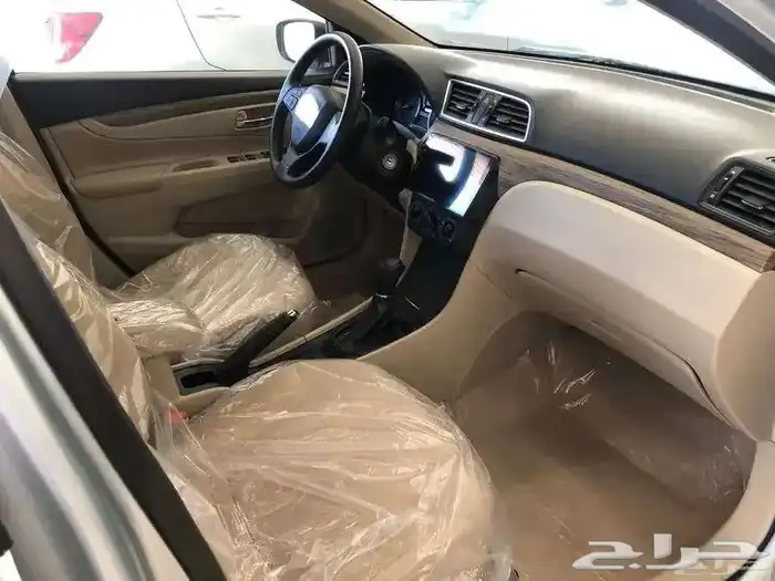 سوزوكي سياز GL موديل 2025 16