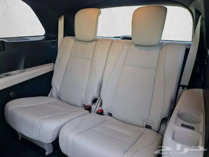 مرسيدس GLS 450 2024 11