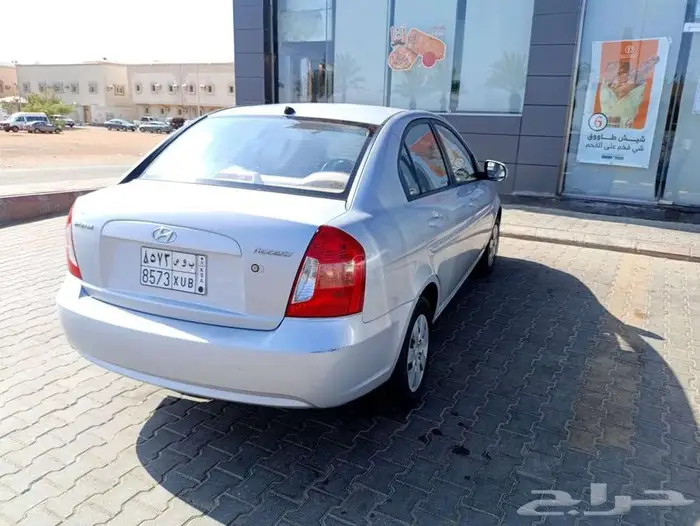 اكسنت 2011 قير عادي ممشئ 108 الف حالة الزيرو 0