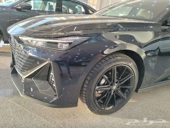 شنجان يو ني في ايليت وسبورت باقل الاسعار 2026 23