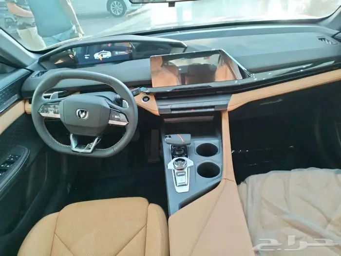 شنجان يو ني في ايليت وسبورت باقل الاسعار 2026 31