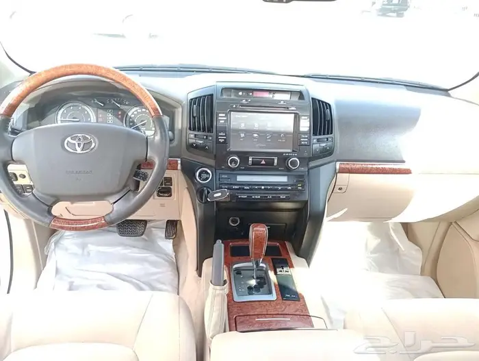 تويوتا جكسار موديل 2012 10