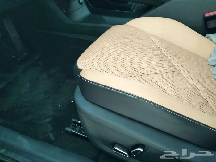 شنجان يو ني في ايليت وسبورت 2026 33