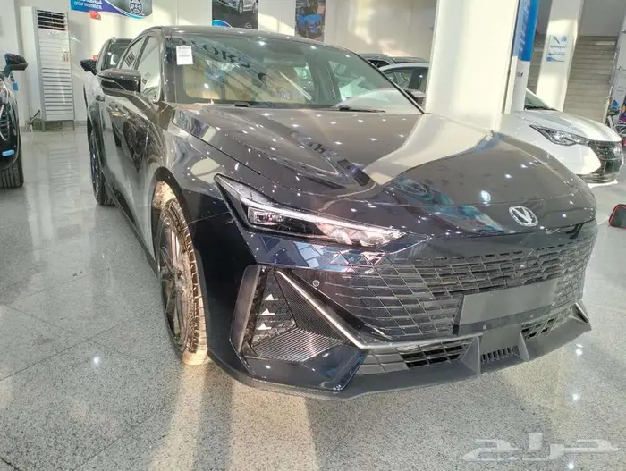 شنجان يو ني في ايليت وسبورت 2026 32