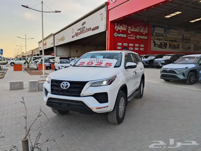 تويوتا فورتشنر بنزين بدون دبل 2025 2
